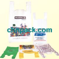 t-shirt-bag09The plastic vest bags on roll