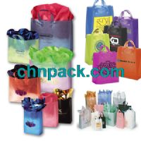 loop-handle-bag07Solid color handle bag